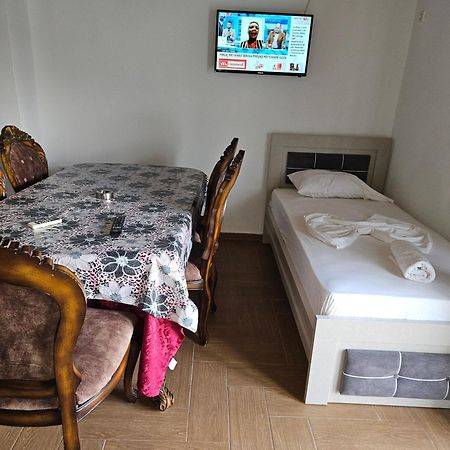 Ylli Mance Apartments Ksamil Pokój zdjęcie